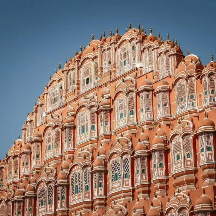 PAȘTE INDIA - TRIUNGHIUL DE AUR